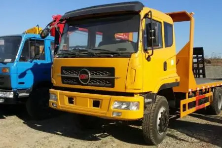 海南环岛高速G9824小时汽车维修拖车搭电补胎换胎换电瓶道路救援